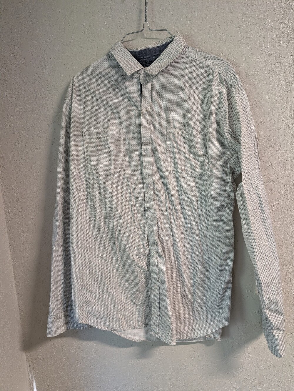 Diamond Pattern Button Up Shirt XL White Blue Casual Office Indie Elevated Basic